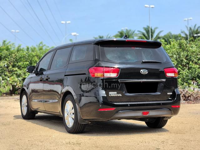 2017 Kia GRAND CARNIVAL 2.2 YP(A) 5 TAHUN WARRANTY - 3