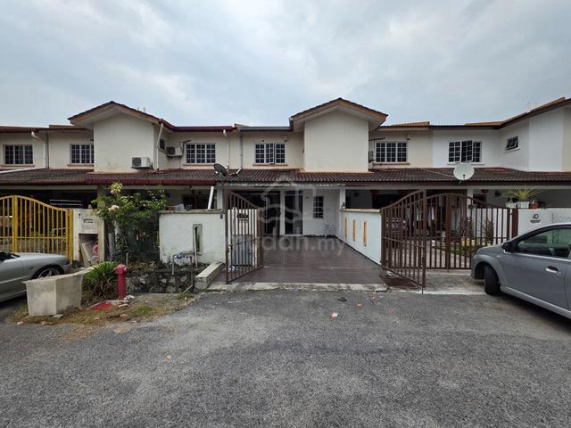 FREEHOLD EXTENDED Double Storey Terrace House Baiduri Jaya Kajang 1
