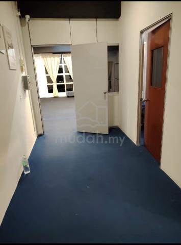 Shoplot Untuk Disewa – FULLY RENOVATED (NILAI) 1