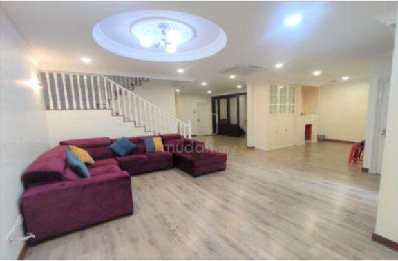 Fully Furnish💗2 Storey BUNGALOW@GoLF Club, KGSAAS, SHAH ALAM 1