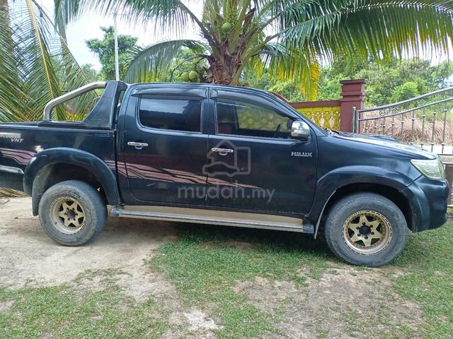 2013 Toyota HILUX 2.5 G VNT (A) - 3