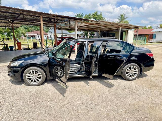 2014 Proton PERDANA 2.4 LIMOUSINE EXTENDED VERSION - 2
