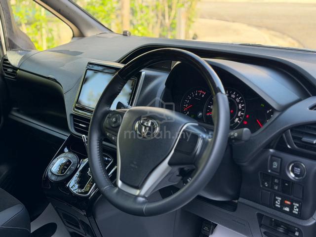 2021 Toyota NOAH 2.0 SI WxB 3 - 5
