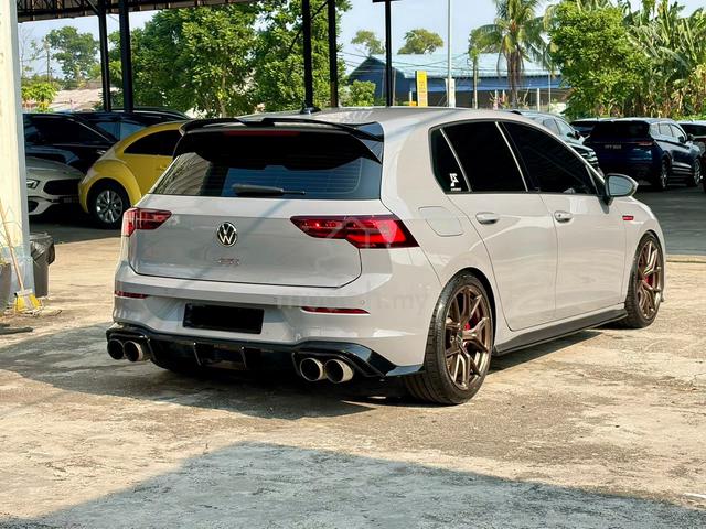 2023 Volkswagen GOLF 2.0 GTI (A) - 3