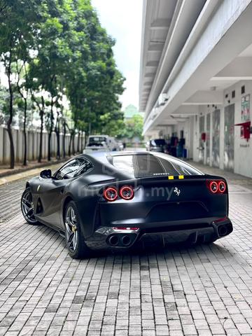 Ferrari 812 SUPERFAST 6.5 V12!!! (A) - 2