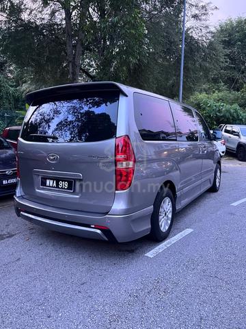 2011 Hyundai GRAND STAREX 2.5 CRDi VGT (A) - 4
