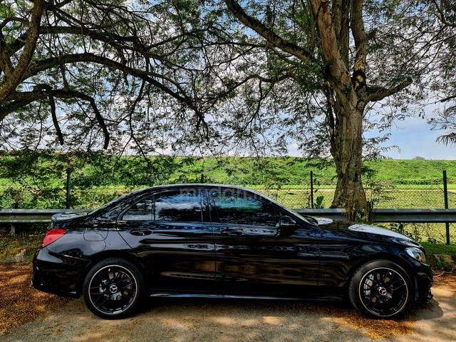 Mercedes Benz C200 2.0 AMG Line Converted C63 Kit - 3