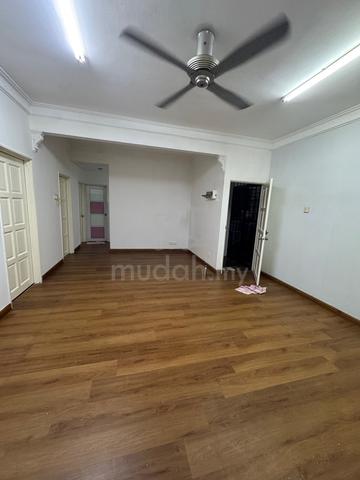 Taman Megah Cheras Apartment (Phase 1B) 1