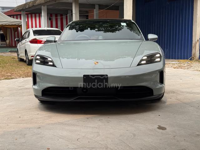 2024 Porsche Taycan PB+ | 4.5A | 11k Mileage - 2