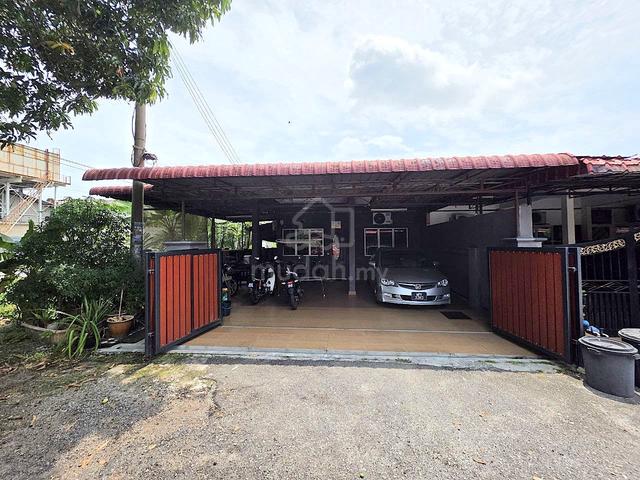 END LOT ADA TANAH Single Storey Terrace House Taman Dato Bandar Meru 1