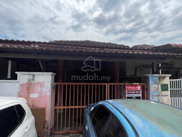 Rumah Teres Setingkat Taman Bukit Naga Shah Alam RUMAH BANK LELONG! 1