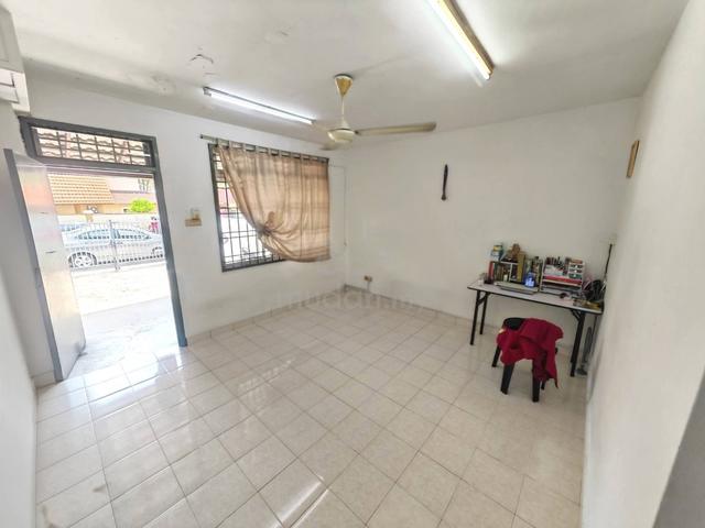 Taman Rinting Masai 2 Storey Medium Cost Near Megah Ria / Permas 1