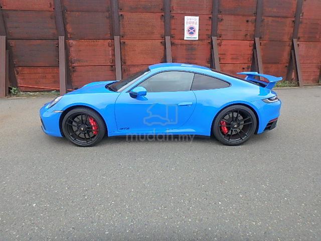 2022 Porsche 911 3.0 CARRERA GTS (A) - 2