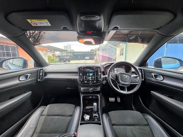 2021 Volvo XC40 1.5 RECHARGE T5 (A) - 4