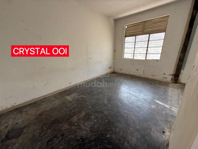 Jelutong Landed Terrace House For Rent Storage or Office Use 5