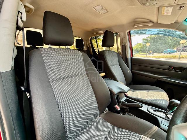 2022 Toyota HILUX 2.4 DOUBLE CAB 2.4V (AT) 4X4 (A) - 5