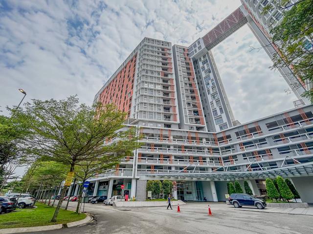 Suria Jelutong 1