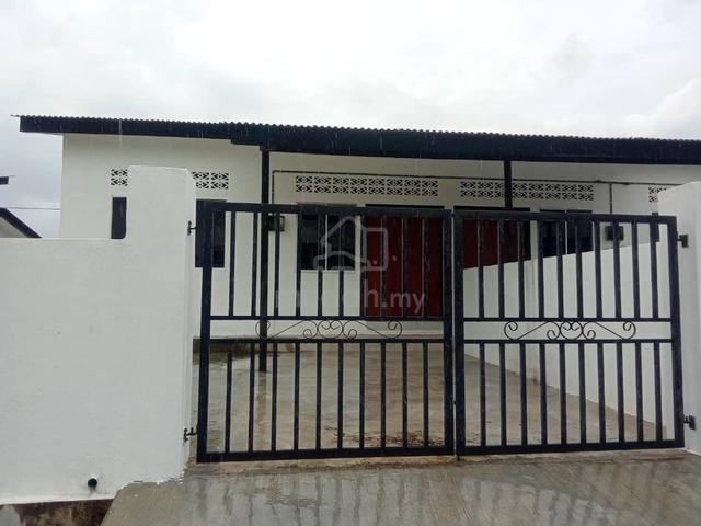 RENOVATED (END LOT) TERES SETINGKAT TAMAN MELATI, BATU 5 Kuala Ketil 1