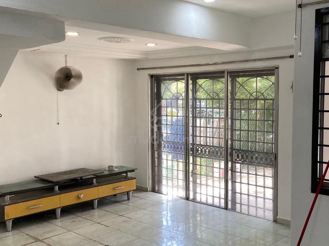 Double Storey@Pasir Gudang|Taman Mawar|Below Market|Available Now| 1