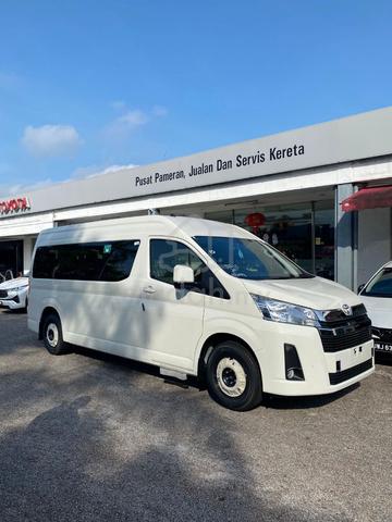 Toyota HIACE 2.8 SLWB WINDOW VAN - Ready Stock - 2