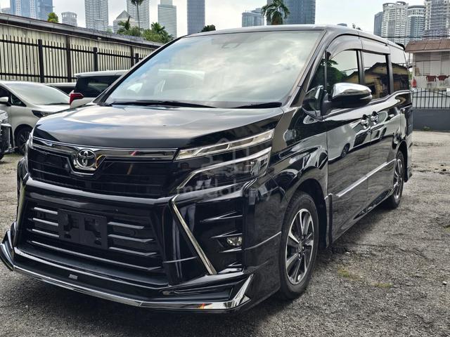 Toyota VOXY 2.0 ZS KIRAMEKI III (A) - 3