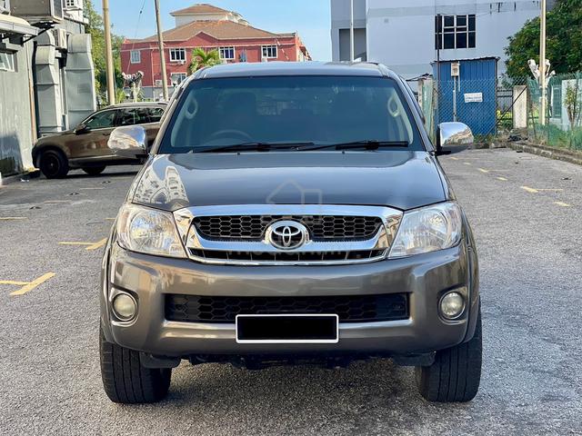 2009 Toyota HILUX 2.5 G DOUBLE CAB (A) - 2