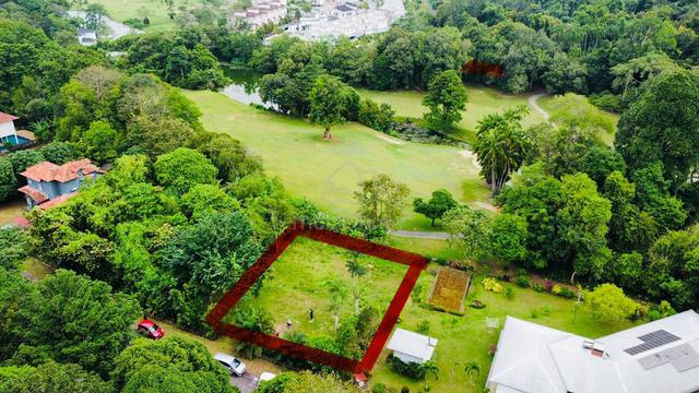 GOLF COURSE SCENERY VIEW Bungalow Lot NON BUMI Tiara Golf Club, Melaka 1