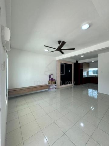 Taman Sena Utama Sungai Dua- 2-stry Partially Furnished For Rent 1