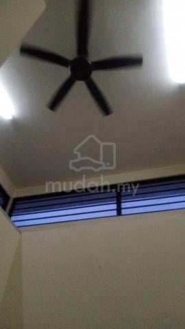 Bilik untuk disewa RUMAH TERES JALAN DATO SENU SENTUL 3