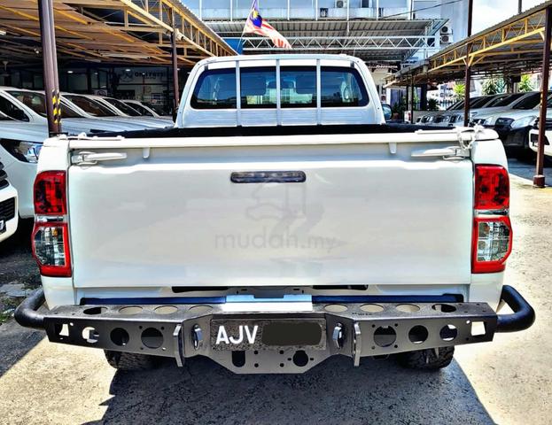 2014 Toyota HILUX 2.5 VNT SINGLE CAB STEEL FLOOR - 5