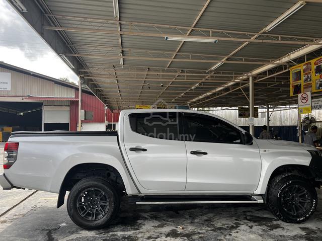 2019 Mitsubishi TRITON 2.4 VGT M/T PREMIUM MY2016 - 3