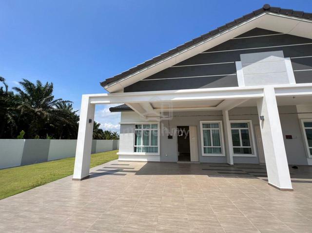 Rumah Teres Setingkat Kluang -  Murah, Luas & Cantik! 3