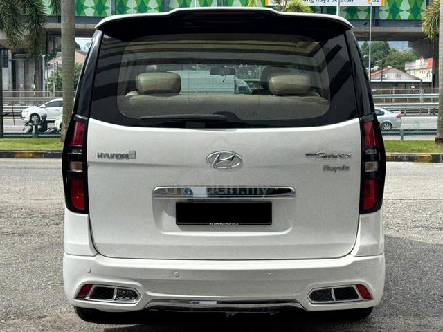 2017 Hyundai GRAND STAREX 2.5 ROYALE LEATHER RCAM - 4