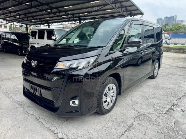 2023 Toyota NOAH 2.0 X 8S 1PD Push Start - 1