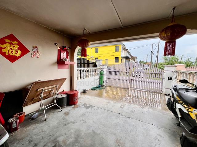 Kulai Saleng @ Jalan Cermai Double Storey Terrace House for Sale 1