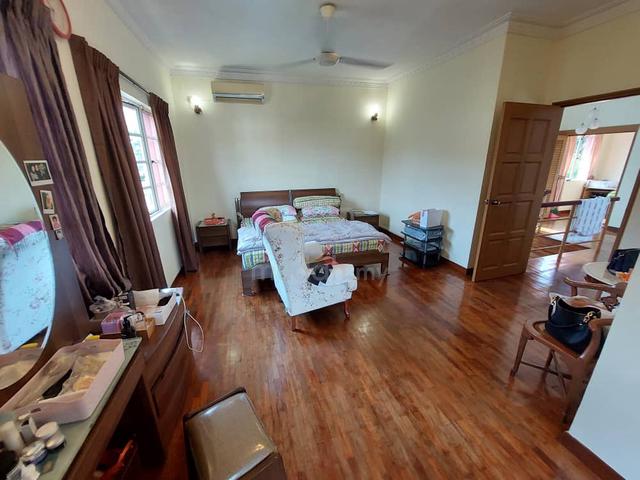 Freehold 2-Storey Bungalow @ Kemensah Heights, Ampang, Good Condition 1