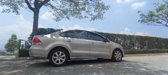 2012 Volkswagen POLO 1.6 (CBU) (A) - 4