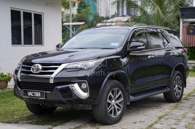 2017 Toyota FORTUNER 2.7 SRZ 4x4 (A) - 1