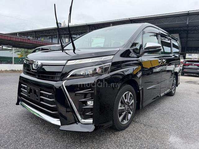 2021 Toyoya VOXY ZS Kirameki III Full Spec - 1