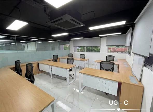 Casa Klang tower Jalan Meru Office to let Partially Furnished 1