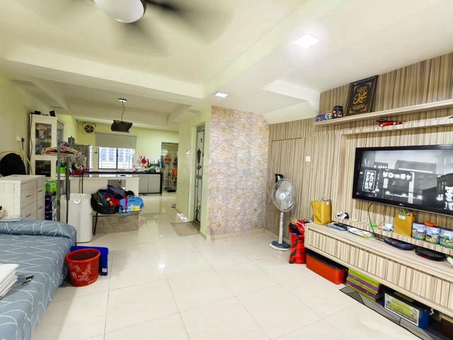 Taman Nusaria Nusantara Fully Loan Renovated Extended 2 storey House 1