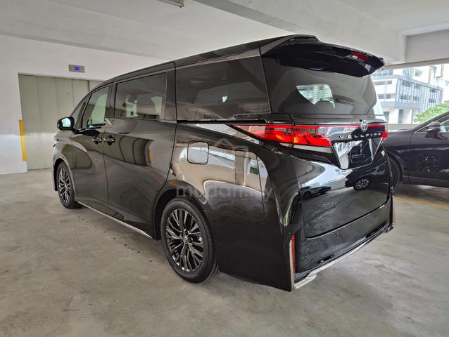 SPECIAL DEAL 2025 Toyota VELLFIRE 2.4 Z PREMIER - 2