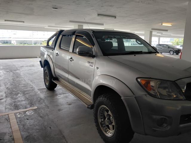 2009 Toyota HILUX 2.5 G MY05 KUN25R (M) - 1