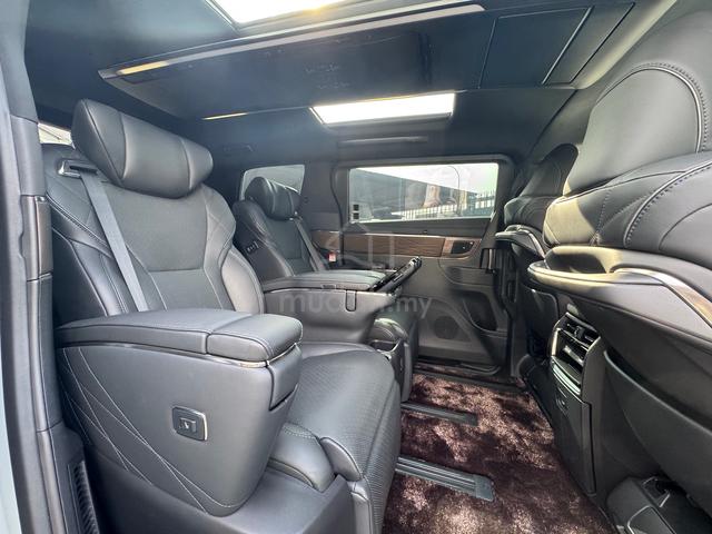 2024 Toyota ALPHARD 2.5 EXECUTIVE LOUNGE HEV 5A - 4