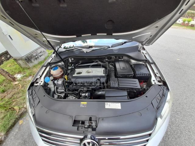 2016 Volkswagen PASSAT 1.8 TSI COMFORTLINE (CKD) - 4