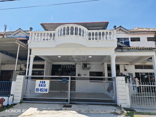 Double Storey Terraced House for sale 1