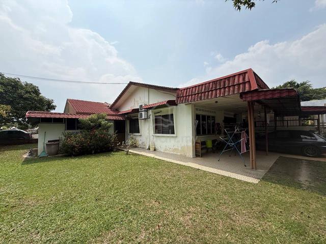 CORNER LOT ⭐ Single Storey Terrace House Seksyen 14 Petaling Jaya 1