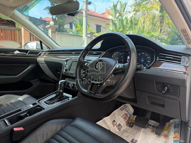 2017 Volkswagen PASSAT 2.0 TSI HIGHLINE (CKD) (A) - 3