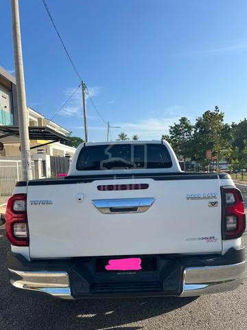 2021 Toyota HILUX 2.4 V (A) - 2
