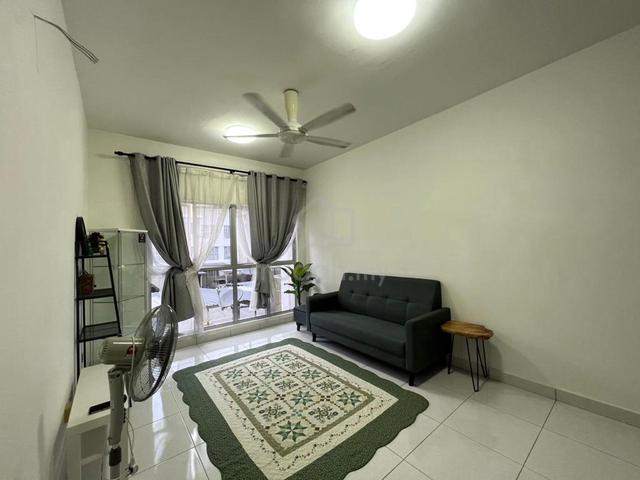 Move In Condition Laman Impian Townhouse First Floor 3R2B For Sale 1